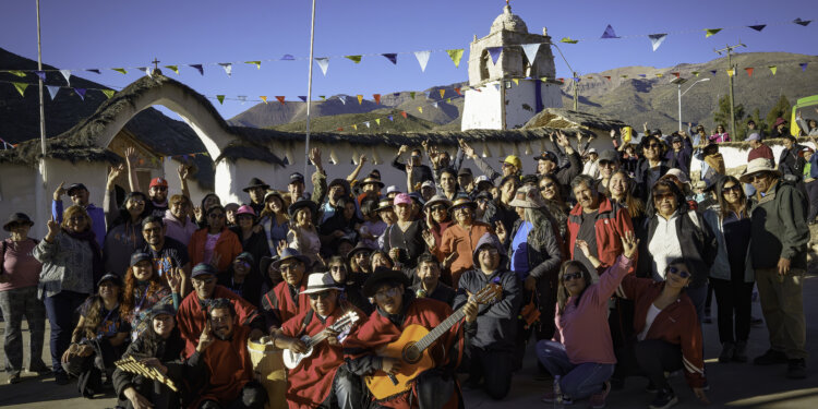Arica Barroca cierra su XII edición con trekking y baile en Pachama