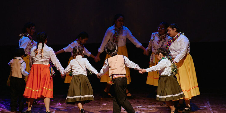 Exitosa clausura de talleres socioculturales territoriales en el Teatro Municipal Pedro Ariel Olea