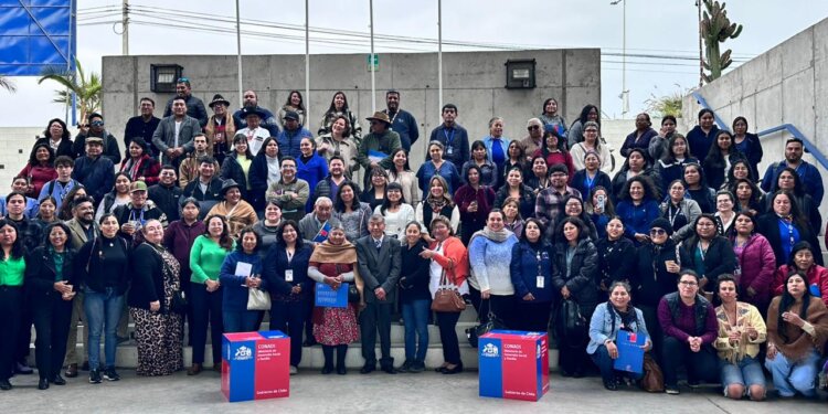 CONADI une saberes ancestrales y ciencia en potente seminario de salud intercultural