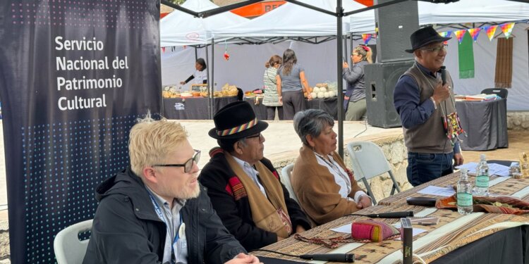 CONVERSATORIO SUMA QAMAÑA: EL PAPEL DE SABIOS Y SABIAS JUNTO AL PATRIMONIO CULTURAL INMATERIAL EN LA TRANSMISIÓN DEL BUEN VIVIR