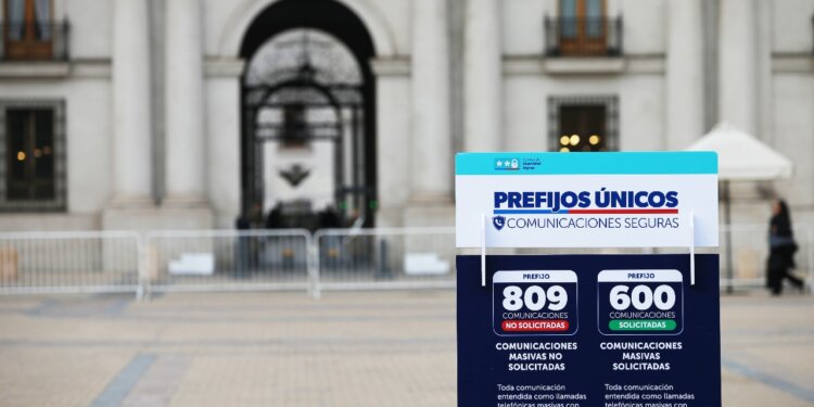 Desde este miércoles las llamadas comerciales y masivas deberán llevar los prefijos 600 y 809 para su identificación