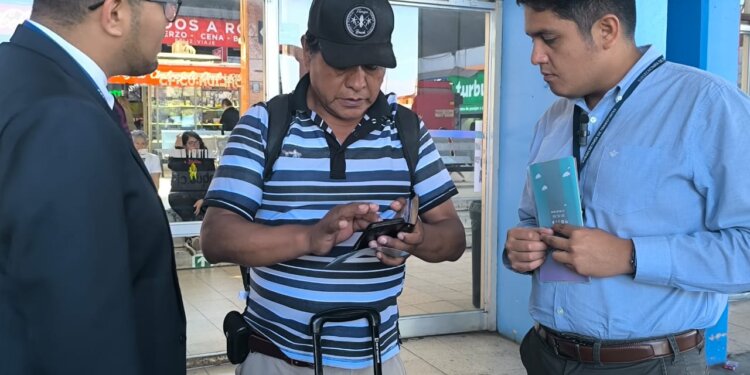 Autoridades refuerzan seguridad y derechos de los pasajeros ante aumento de viajes interurbanos