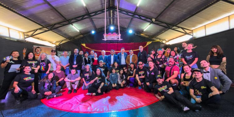 JALLALLA FESTI CIRCO 2025 DIO EL PUNTAPIÉ INICIAL DESDE EL CERRO LA CRUZ