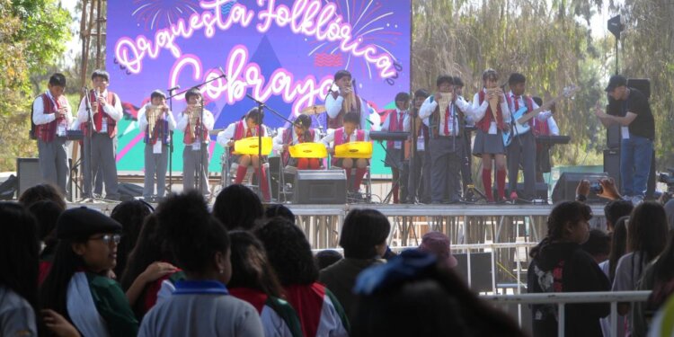 Festival Chinchorrito congrega a más de 800 estudiantes para disfrutar de música local