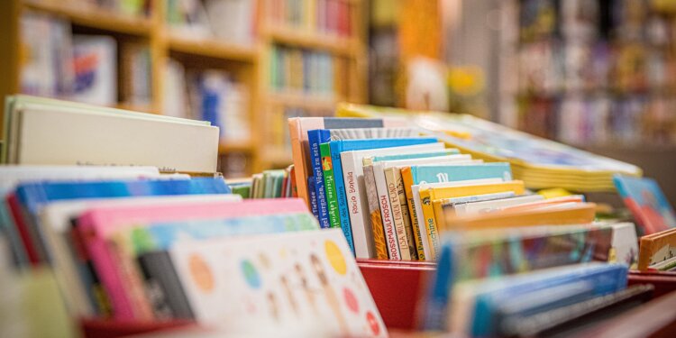 ATENCIÓN ESCRITORES Y EDITORES NO TE PIERDAS LA CHARLA INFORMATIVA: “ESCRITURA, PROPIEDAD Y CIRCULACIÓN”
