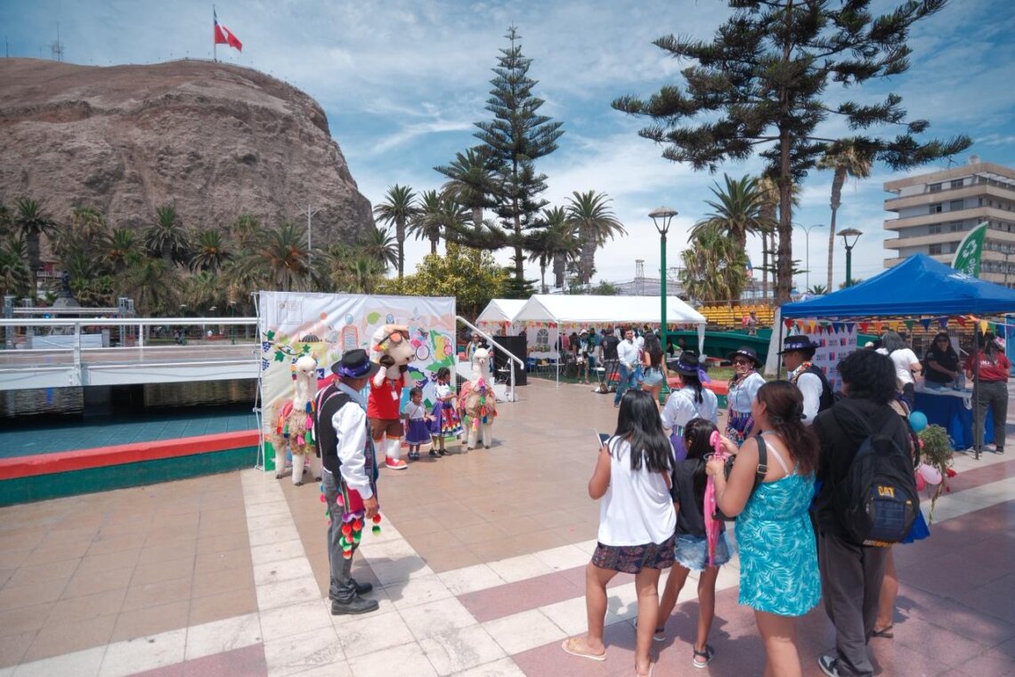 Arica encendió el verano con una jornada patrimonial llena de energía, carnaval y comunidad