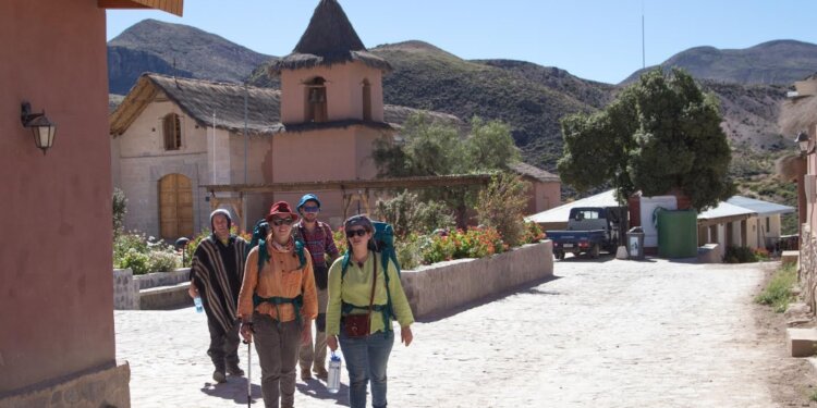 Arica y Parinacota potencia su oferta turística con descuentos y experiencias únicas en Semana Santa