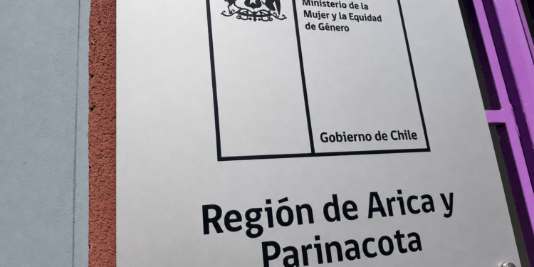 SernamEG se querella por femicidio frustrado en Arica