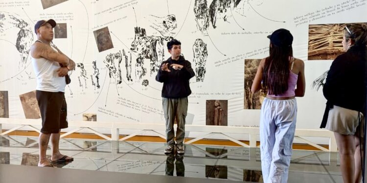 Estudiantes invitan a visitar los Museos de Azapa y Colón 10 en el Día del Patrimonio