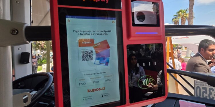 Arica despide al efectivo: desde el próximo lunes, las micros operan con pago 100% electrónico
