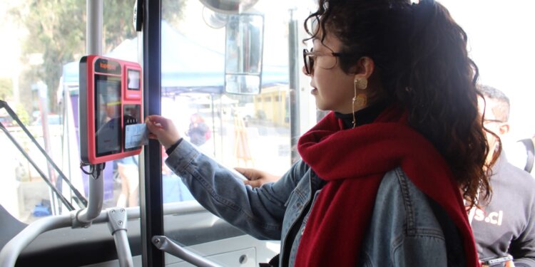TRANSPORTE P脷BLICO DE ARICA SUMA NUEVOS FORMATOS DE PAGO ELECTR脫NICO PARA LA CIUDADAN脥A