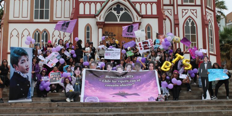 Fans de BTS se movilizan en Arica y todo Chile para exigir certezas sobre el concierto de octubre