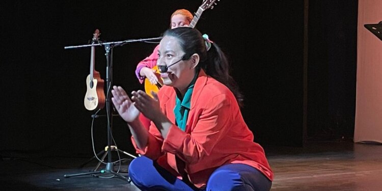 La Banda-da Teatro lleva Cuentacuentos con identidad regional al pueblo de Camarones