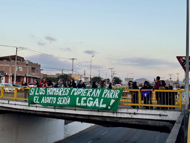 Arica se sum贸 a la protesta nacional contra el proyecto de ley 芦Escucha su coraz贸n禄