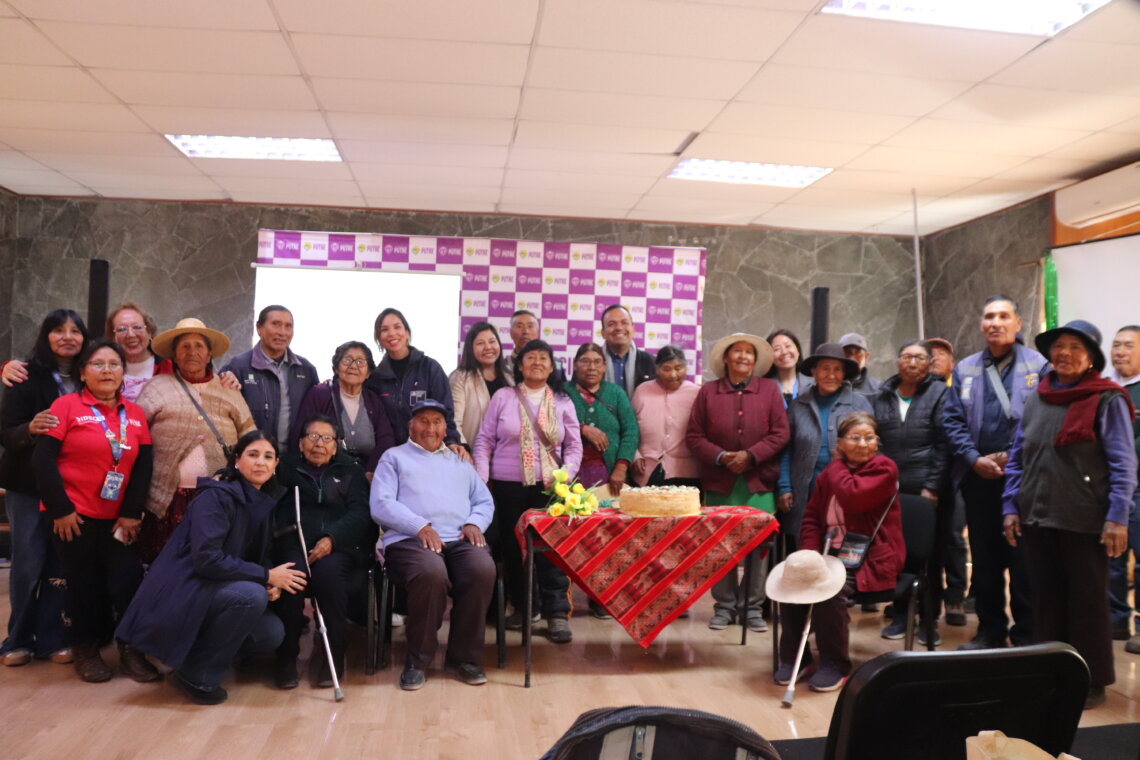 Personas mayores de Putre culminan exitosamente su participaci贸n en el Programa V铆nculos