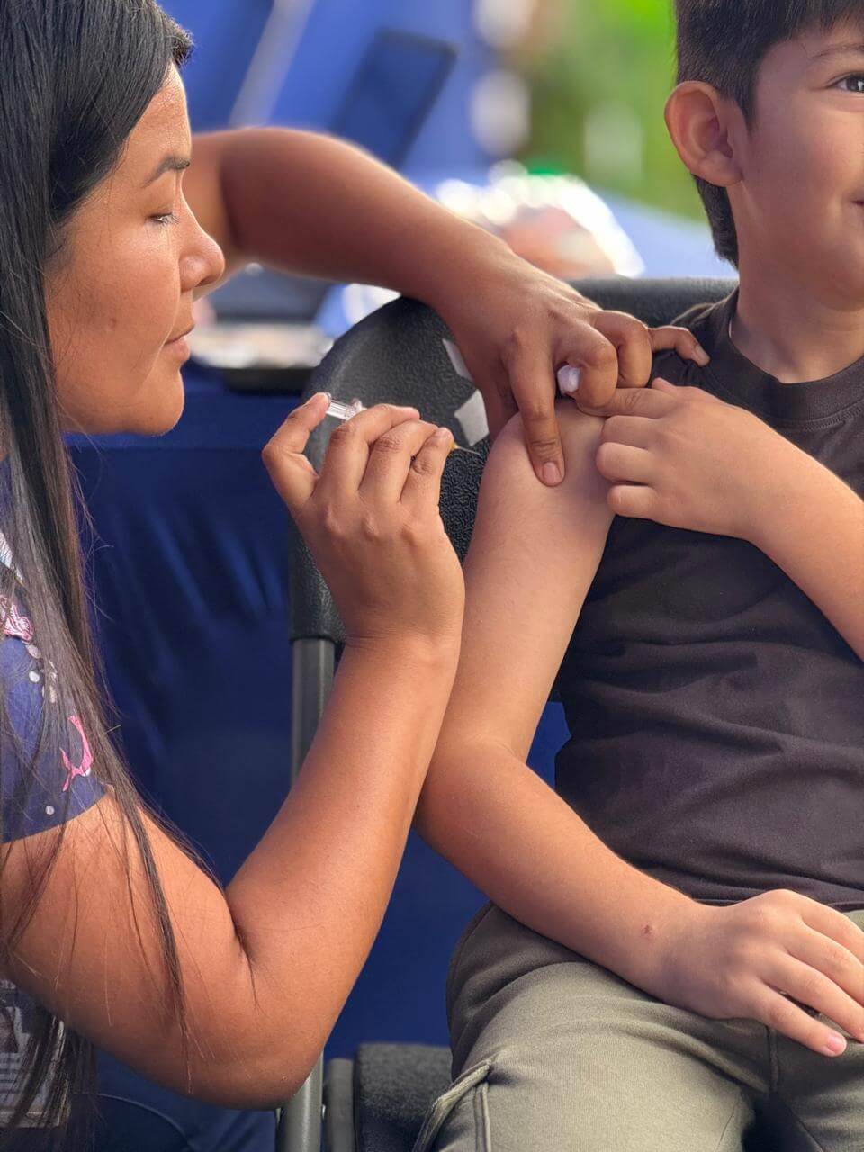 Autoridades de salud dieron inicio a la campaña de vacunación escolar en la región