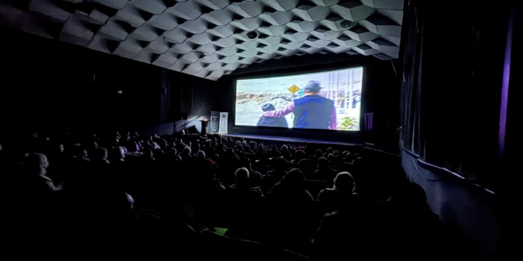 «Historias de Nuestra Tierra» llegó a la pantalla grande con el estreno de tres cortometrajes realizados en Arica